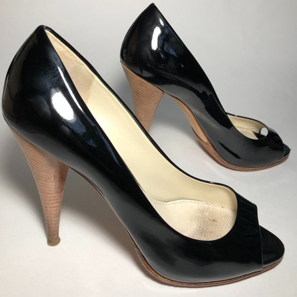 MIU MIU Black Patent Leather Open Toe Wooden Heel - Picture 1 of 6